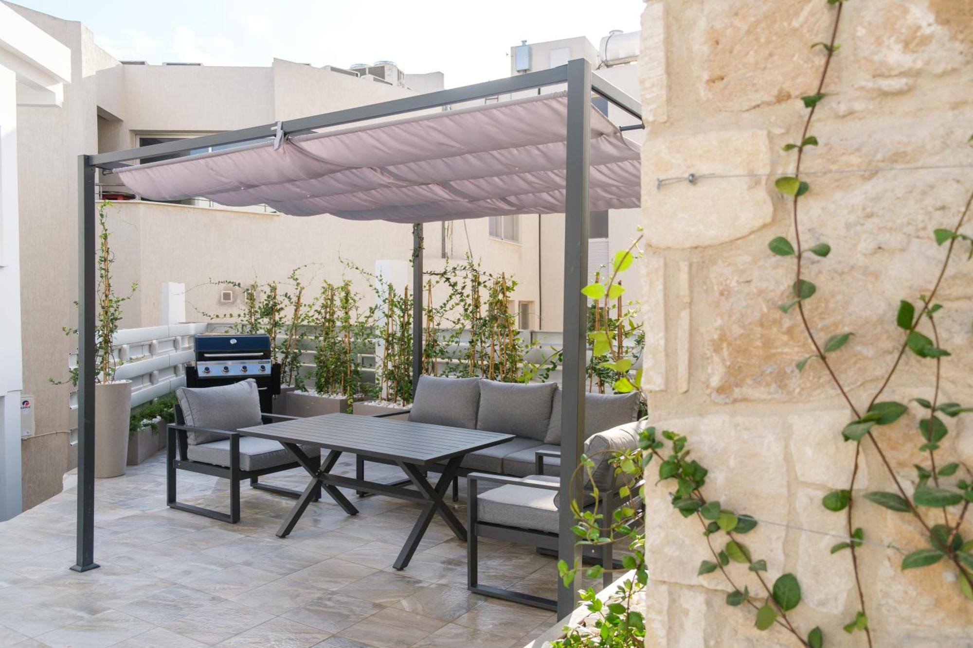 Royal Stay Luxury Homes Paphos Exterior photo