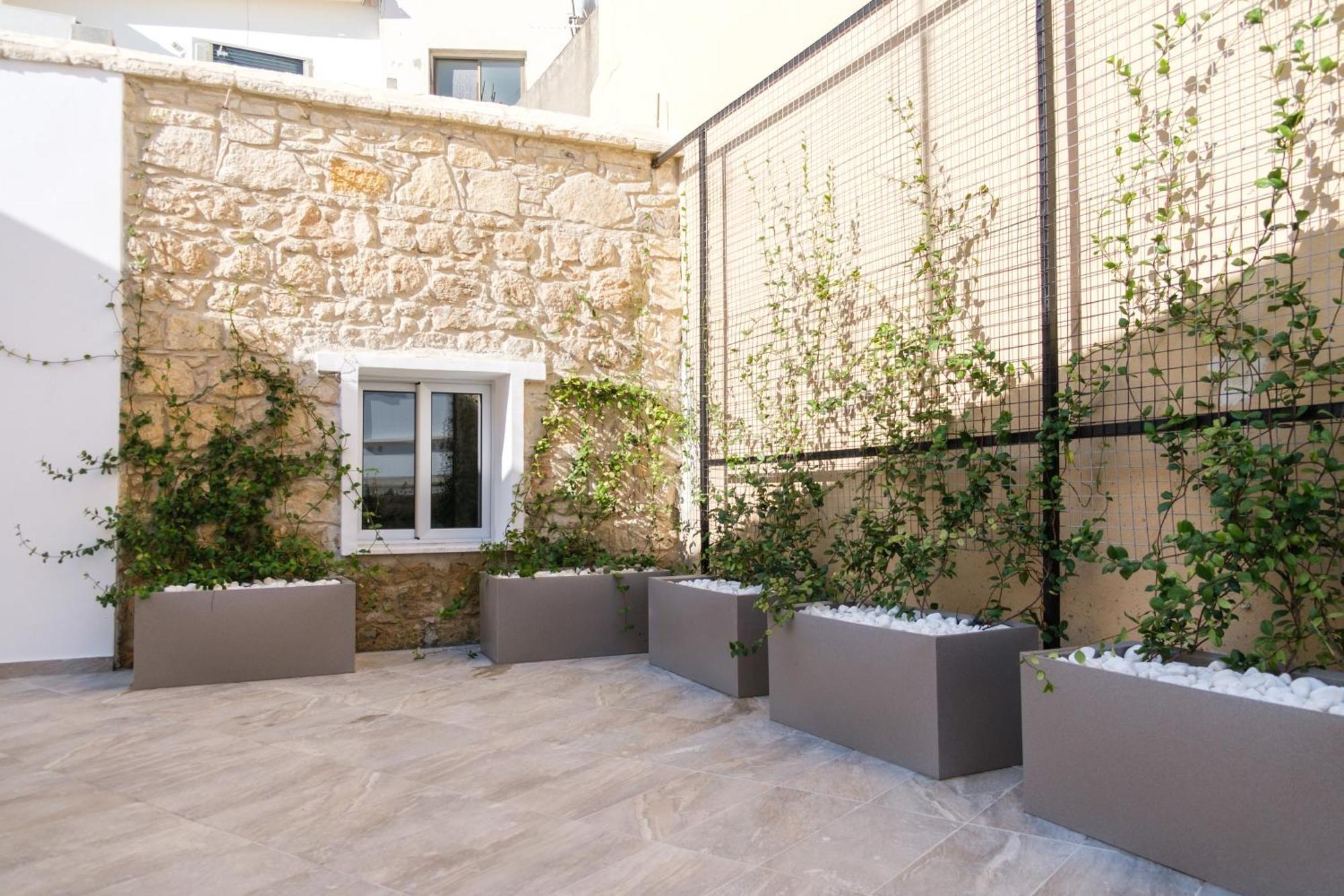 Royal Stay Luxury Homes Paphos Exterior photo