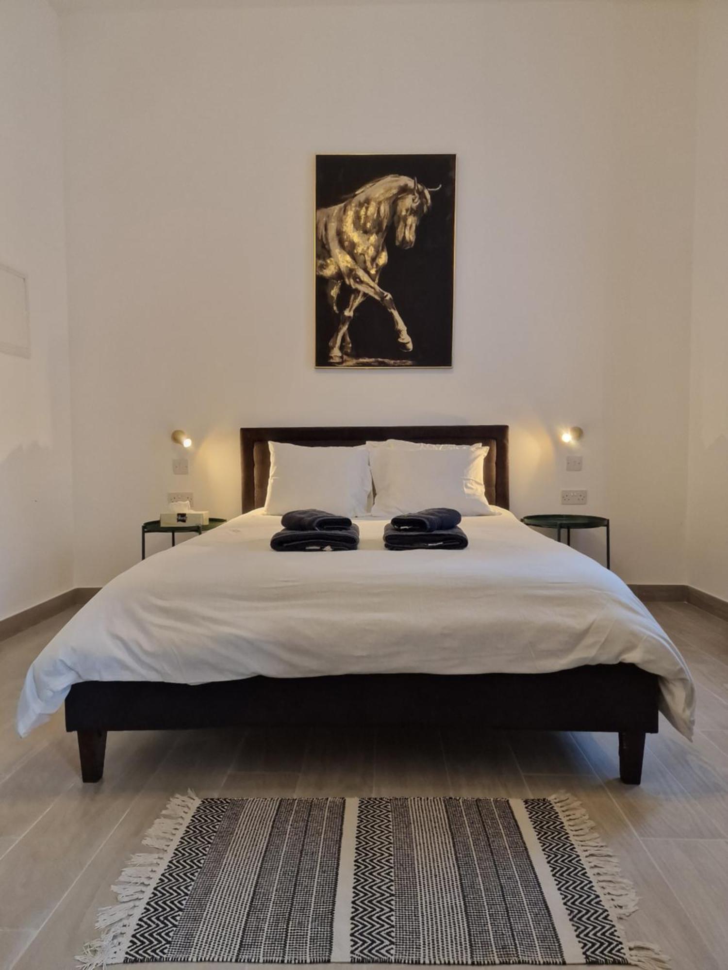 Royal Stay Luxury Homes Paphos Room photo